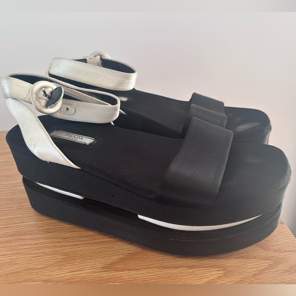 PRADA SILK PLATFORM SANDAL - Picture 3 of 5